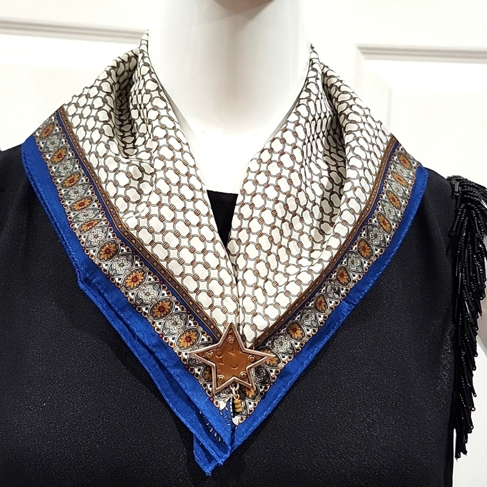 Christian Dior Neckerchief/Scarf (New) - Picture 2 of 8